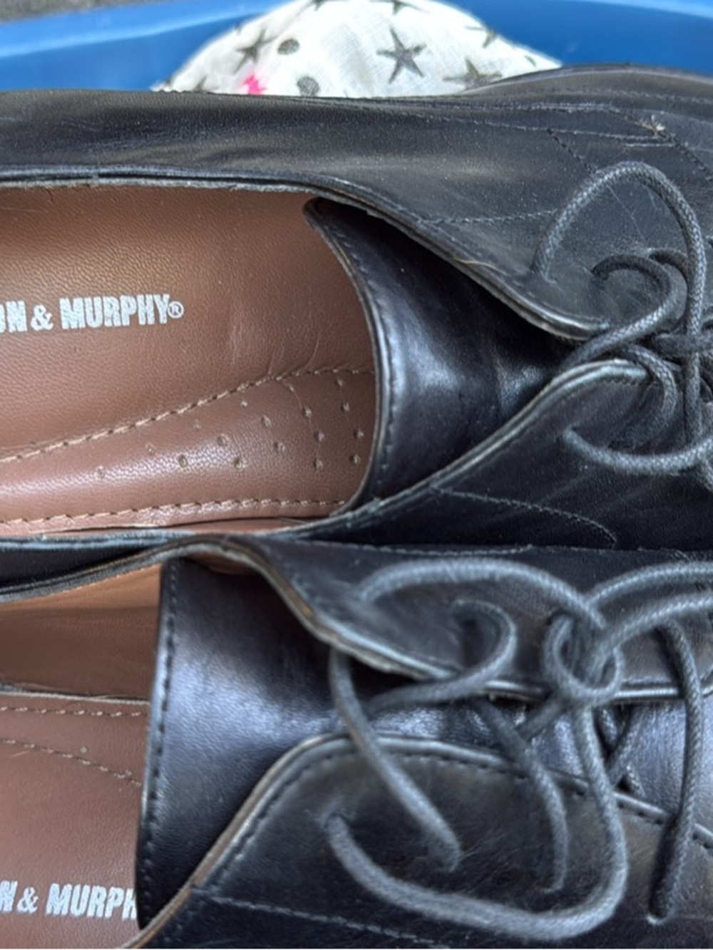Johnston & Murphy Black Leather Lace-Up Oxfords